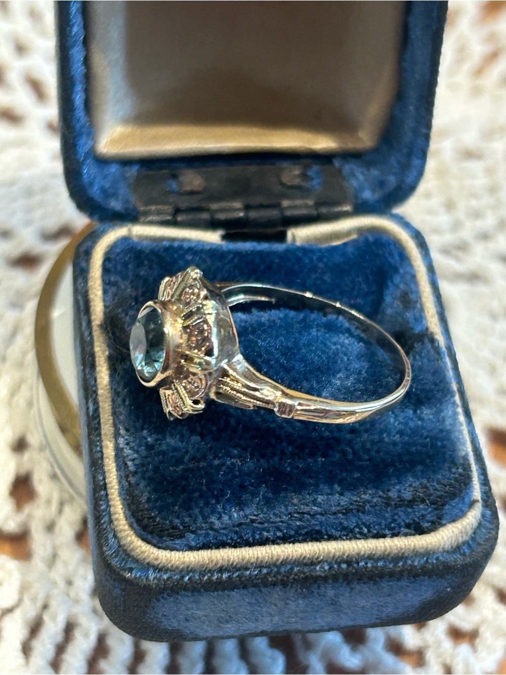 Vintage art deco? 18K Yellow & Rose gold Blue zircon size 6.25 - Picture 3 of 6